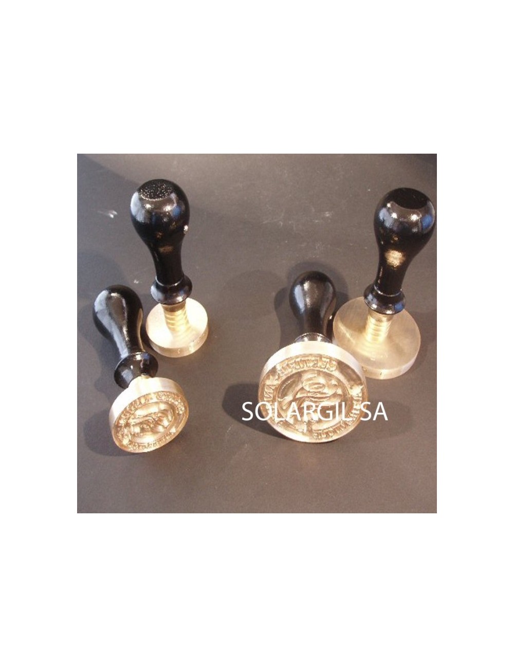 SIGNATURE SUR POINCON LAITON LOGO SIMPLE 