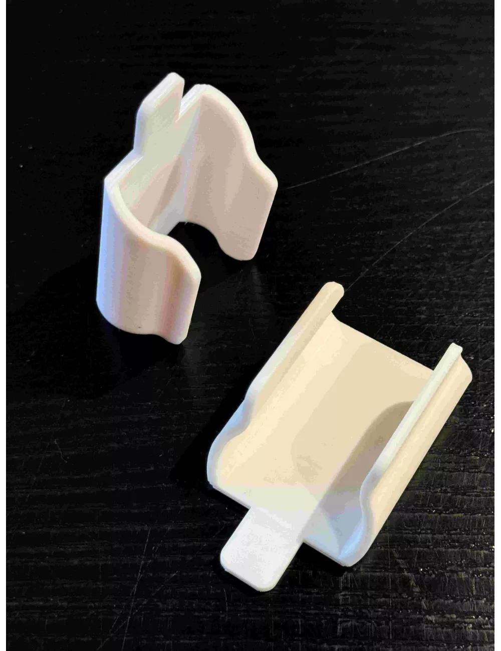 PAIRE DE CLIPS POUR BAC DE BARBOTINE TOUR SHIMPO RK3D