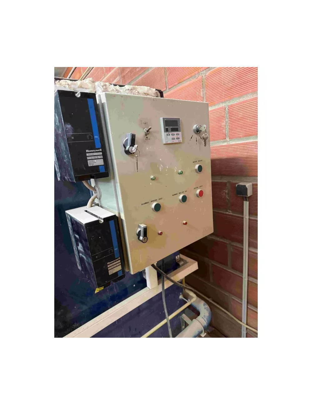 FOUR GAZ JET ENITHERM THGP 1000 LITRES (49 - Montrevault sur Evre)