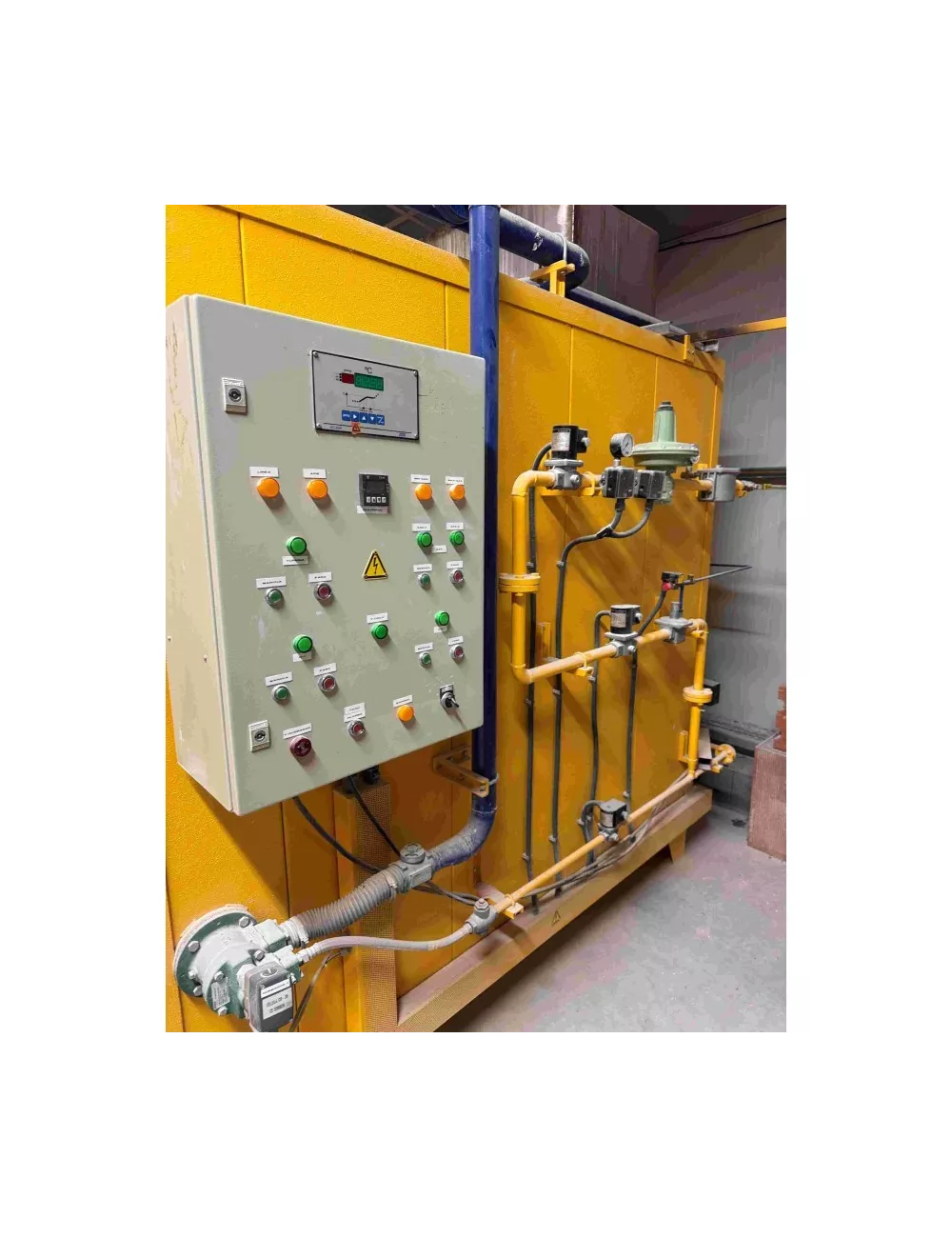 FOUR GAZ JET SOLARGIL HCFJ 1168 LITRES (49 - Montrevault sur Evre)