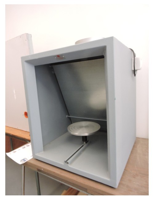 CABINE D'ÉMAILLAGE (10 - Arcis-sur-Aube)