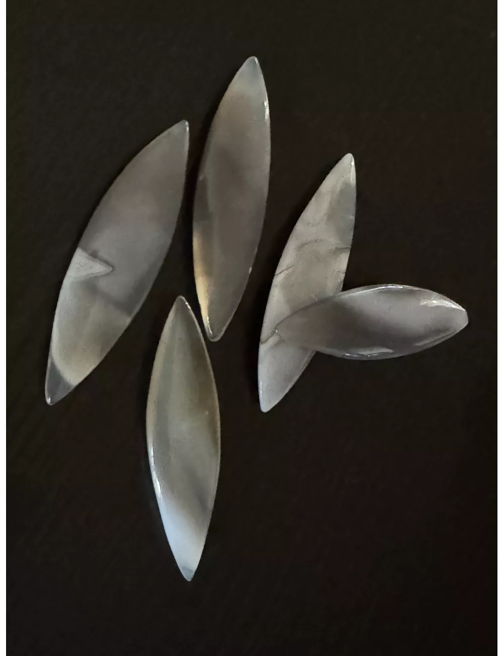 LOSANGE EN AGATE POLISSAGE 75X21MM