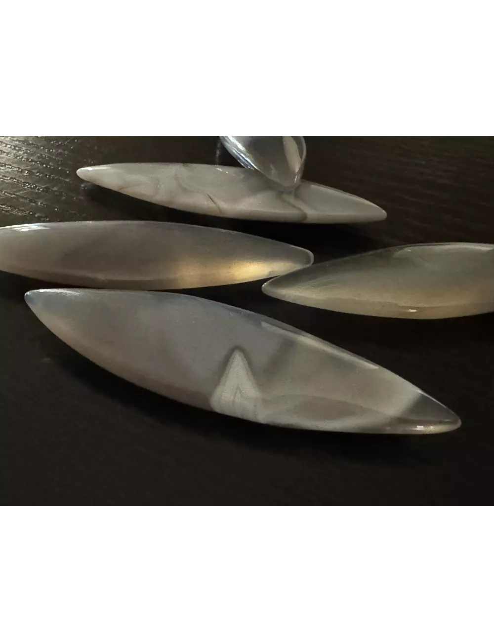 LOSANGE EN AGATE POLISSAGE 75X21MM