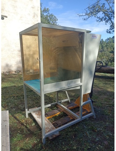 CABINE D'ÉMAILLAGE avec rideau d'eau et aspiration (30 - Lasalle)