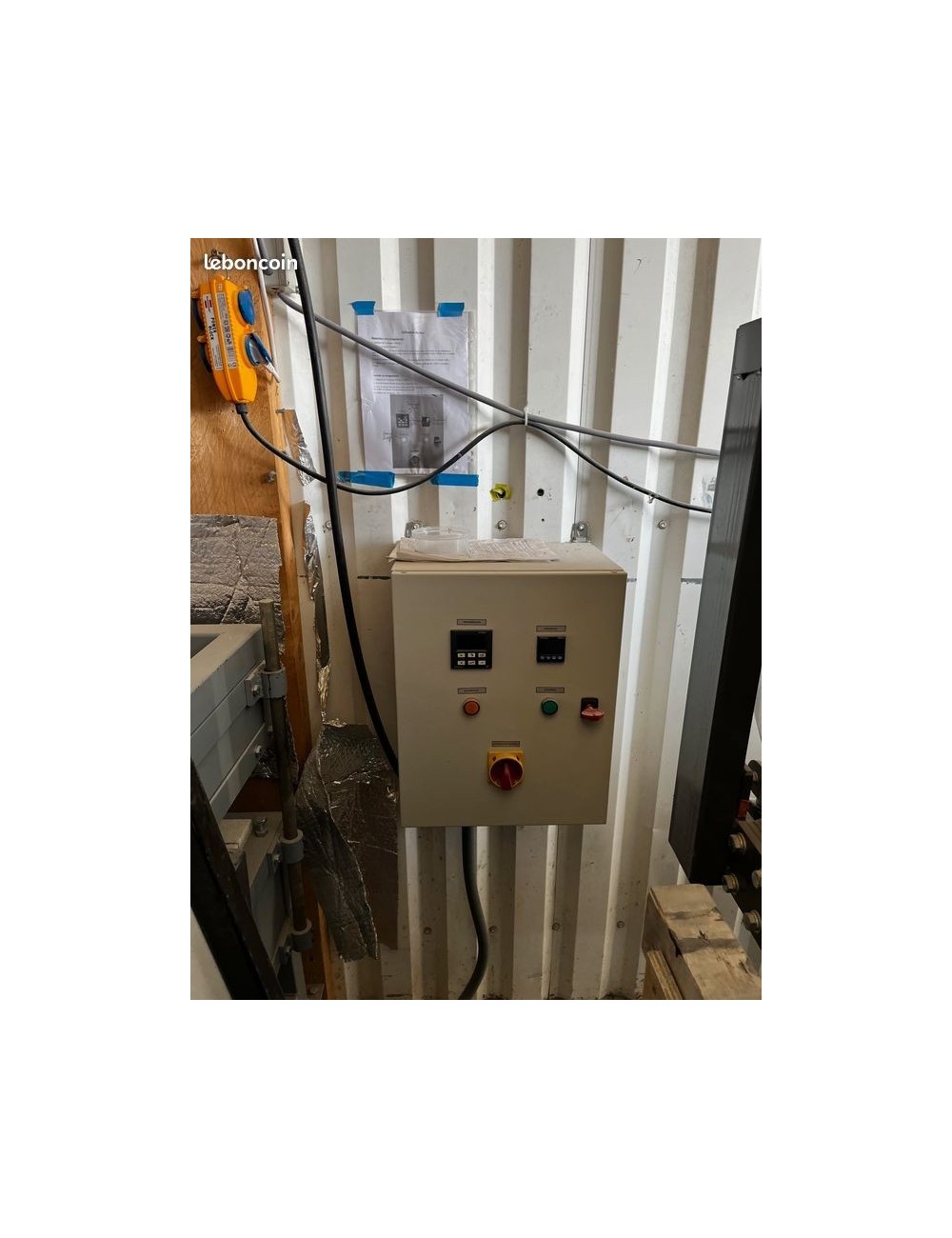 FOUR industriel à Pluneret (56)