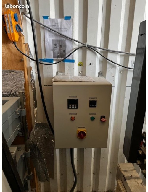 FOUR industriel à Pluneret (56)