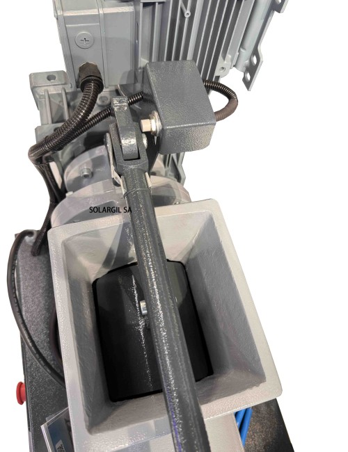 BOUDINEUSE T EN ALUMINIUM ET INOX AVEC VIDE 300 KG/H SEMI-INDUSTRIEL