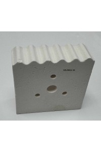 SUPPORT REFRACTAIRE CORDIERITE 60X60X15MM  3 TROUS