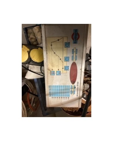 FOUR ENITHERM SUR SUPPORT ( 30 - Uzes)