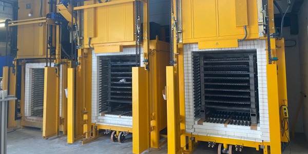 Fours électriques haute température pour la cuisson de membranes de filtrations céramiques